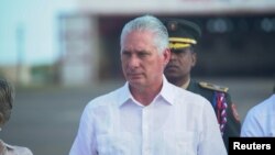 El gobernante cubano Miguel Díaz-Canel arriba a la 28 Cumbre Iberoamericana. (Dominican Republic Ministry of Foreign Affairs/Handout via REUTERS)