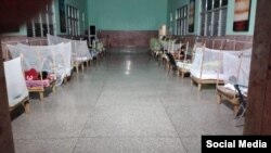Casos de dengue en una sala especial habilitada en el Hospital Mario Muñoz de Colón, Matanzas. (Foto: Facebook)