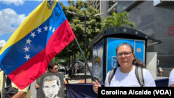 Diannet Blanco, expresa política, exige la liberación de su esposo, el activista humanitario Gabriel Blanco, detenido a principios de julio durante una manifestación en Caracas, Venezuela, el viernes, 12 de agosto de 2022.