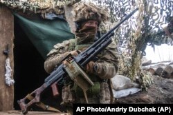 Un soldado ucraniano en la región de Donetsk.