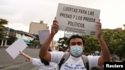 Nicaragüenses protestan contra el gobierno de Daniel Ortega. (Reuters).