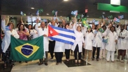 Médicos cubanos llegan a Brasil. (Archivo)