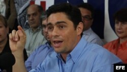 Según el líder del Voluntad Popular (VP), Carlos Vecchio, hay una lucha de poderes dentro del chavismo en Venezuela.