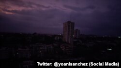 Apagón masivo en Cuba por el huracán Ian. Imágen de Yoani Sánchez, editora de 14ymedio en Twitter, el 27 de septiembre de 2022.