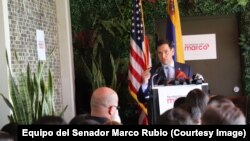 El Senador Marco Rubio organizó un foro con miembros de la comunidad venezolano-americana.
