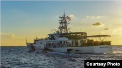 La tripulación del guardacostas William Trump repatrió a 95 cubanos a Cuba, el 1 de septiembre luego de varias interdicciones en la costa de Florida.