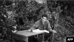  Única foto conocida de J.D. Salinger mientras escribía "El guardián en el centeno"