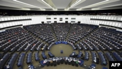 El Parlamento Europeo vota en sesión plenaria el jueves en su sede de Estrasburgo, Francia (Foto: Frederick Florin/AFP).