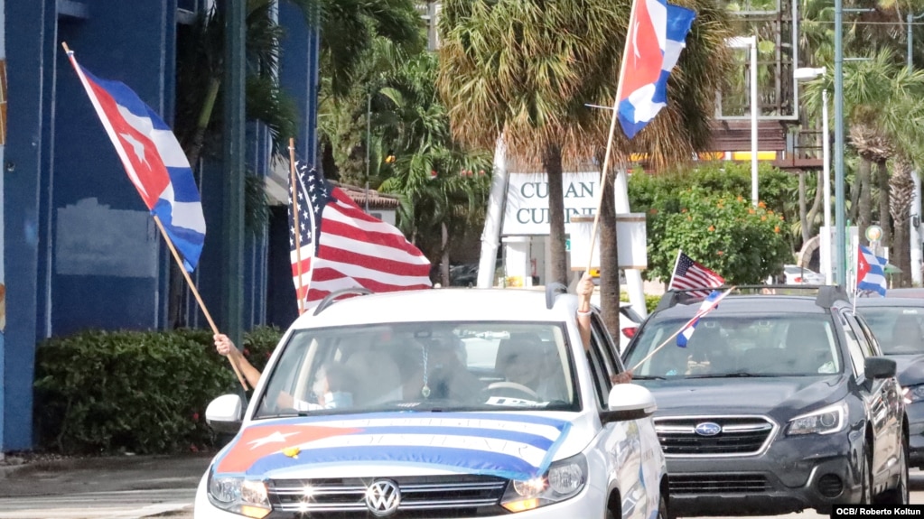 Caravana por la Libertad y la Democracia en Miami.