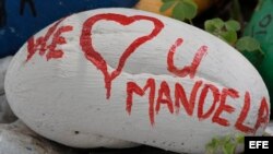 Peticiones por la salud y recuperación de Nelson Mandela