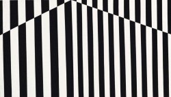 "Verticals" de Carmen Herrera.