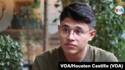 El líder estudiantil Lesther Alemán en una entrevista con la VOA. Foto: Houston Castillo/VOA/Archivo. 