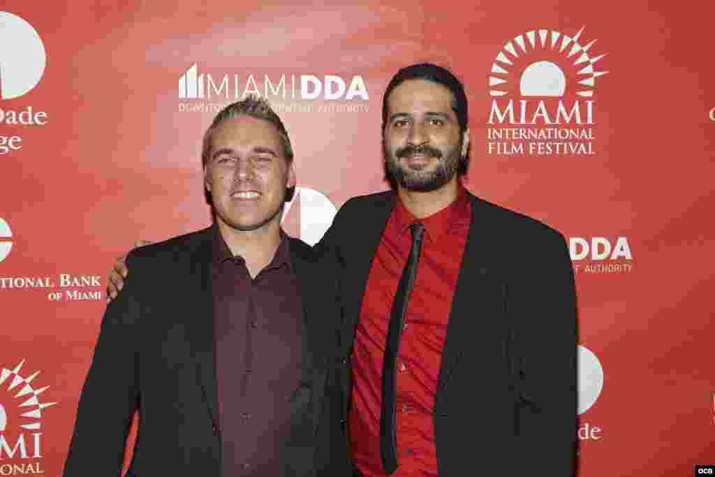 Alejandro Bruges Director del filme Juan de los Muertos y Jaie La Plante Director Ejecutivo del Festival Internacional de Cine de Miami Dade College. Fotografía C Cristian Lazzari.