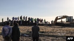 Labores de rescate del accidente de Ethiopian Airlines.