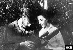Fidel Castro y Celia Sánchez.