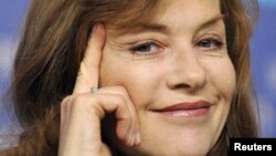 Isabelle Huppert es una invitada de lujo.
