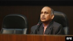Uttam Khobragade, padre de la diplimática india Devyani Khobragade.