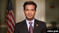 El congresista cubanoamericano Carlos Curbelo.