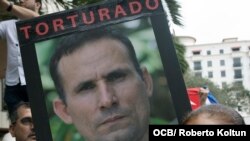 Protesta frente al Consulado Español en Coral Gables, Sur de Florida, para exigir la liberación de Ferrer. (Archivo)