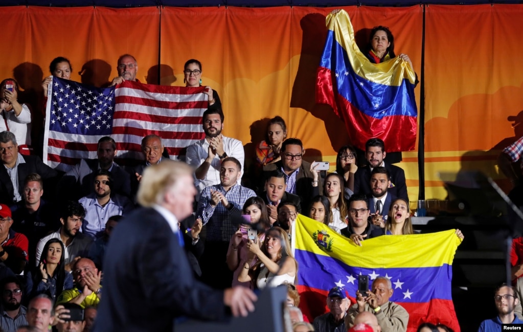 Donald Trump durante su discurso en Florida sobre la crisis en Venezuela el 18 de febrero de 2019.