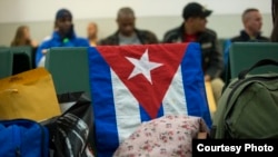 Los 180 cubanos que salieron en el primer vuelo llegaron sanos y salvos a la frontera de Guatemala con México.