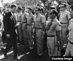 John F. Kennedy se reune con los brigadistas