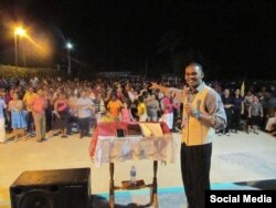 Pastor Alain Toledano en El Salao, Santiago de Cuba..