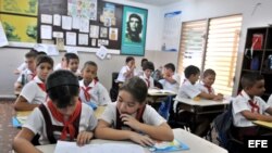 Niños asisten a clase el lunes 3 de septiembre del 2012, cuando se inicia el año escolar 2012-2013 en La Habana (Cuba).