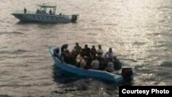 Los traficantes de personas cobran más por llevar a cubanos de Dominicana a Puerto Rico a través del Canal de La Mona.