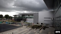 Vista general de la nueva terminal aérea de El Dorado hoy, miércoles 11 de septiembre de 2013, en Bogotá (Colombia).