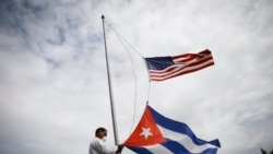 Vicky Huddleston defiende la apertura de Barack Obama hacia Cuba