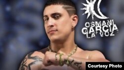 El músico cubano Osmany García, en una de las portadas de sus discos