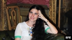 Yoani Sánchez, autora del blog "Generación Y", participa en la presentación de la versión italiana de su libro "En espera de la primavera"