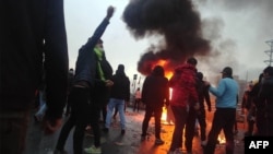 Protestas en Irán por el aumento en los precios de la gasolina el 16 de noviembre de 2019.