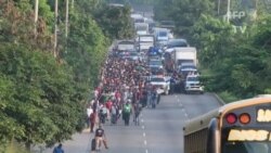 Más de 2.000 hondureños en éxodo hacia EEUU