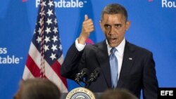 Semanas atrás, Obama alertó a los republicanos de que no toleraría una nueva pelea sobre el techo de la deuda en el marco de las negociaciones para evitar el "precipicio fiscal". Pero la pelea existe