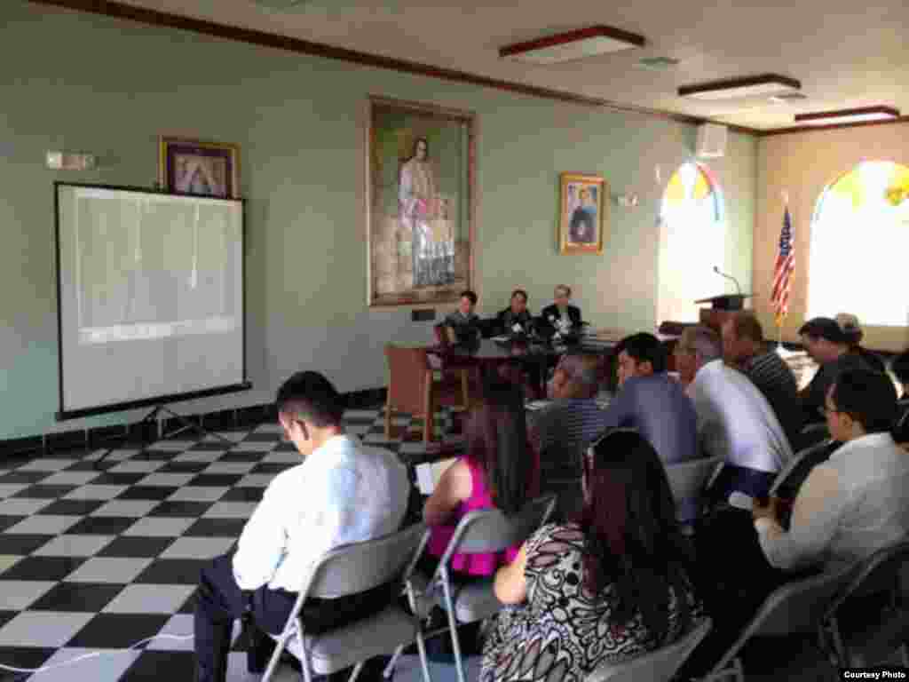 Conferencia de prensa en la Ermita de la Caridad