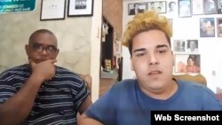 Osmel Rubio Santos (derecha) junto a Angel Moya en una transmisión en vivo por Facebook.