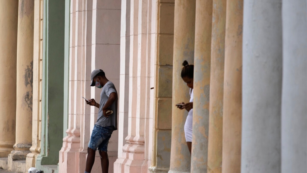 Cuba legisla las cibernoticias falsas, Estados Unidos advierte de censura - Vimarsana News