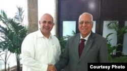 Embajador de Kuwait en La Habana, Bader Al-Awadhi.