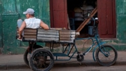 “Les están haciendo la vida imposible": cubanos denuncian situación de carretilleros