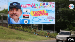A diferencia de otros comicios, los carteles de Daniel Ortega en donde se invita a votar por él son menos. Foto: Houston Castillo, VOA.