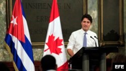 El primer ministro Trudeau ofrece una conferencia en el Aula Magna de la Universidad de La Habana en noviembre del 2016.