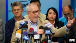 El secretario ejecutivo de la opositora Mesa de la Unidad Democrática (MUD), Ramón Guillermo Aveledo.