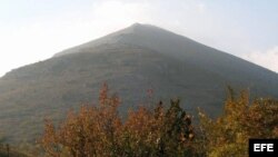 La montaña Rtanj en Serbia