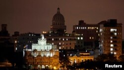 Vista de la embajada de España en Cuba. REUTERS/Desmond Boylan