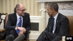 Barack Obama y el primer mistro ucraniano, Arseni Yatseniuk.