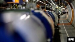 Foto archivo, muestra el acelerador de partículas del Laboratorio Europeo de Física Nuclear (CERN)