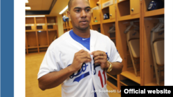 Arruebarruena retratado por el fotógrafo oficial de Los Dodgers, Jon SooHoo/LA Dodgers.