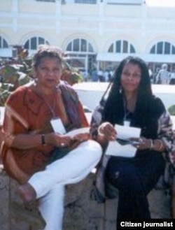 Las fugitivas de la justicia de EEUU Joanne Chesimard y Cheri Dalton en Cuba. (Luis Domínguez).